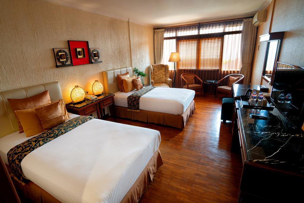 The Valley Resort Hotel Cimenyan Dış mekan fotoğraf